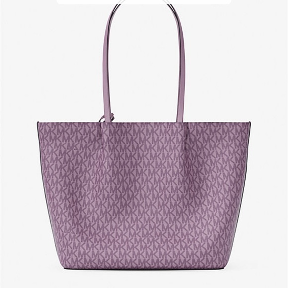 MICHAEL KORS Carson Large Signature Logo Shoulder Tote Bag
Light Quartz
NWT - Picture 3 of 16